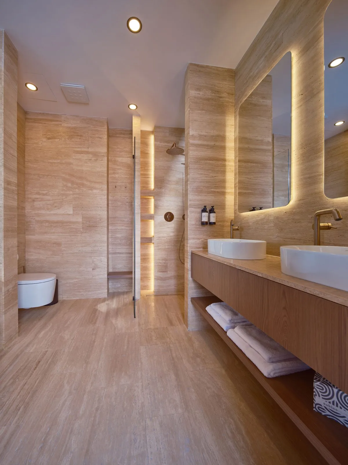 Bathroom – The Benedict Boutique Hotel