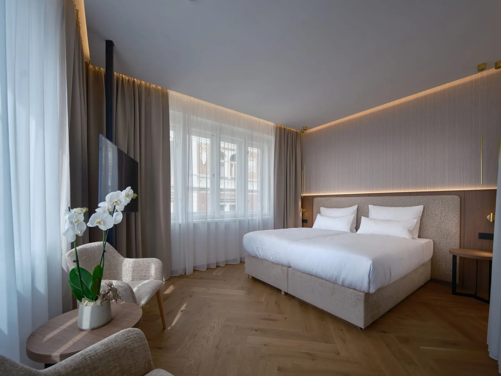 Guest room – The Benedict Boutique Hotel