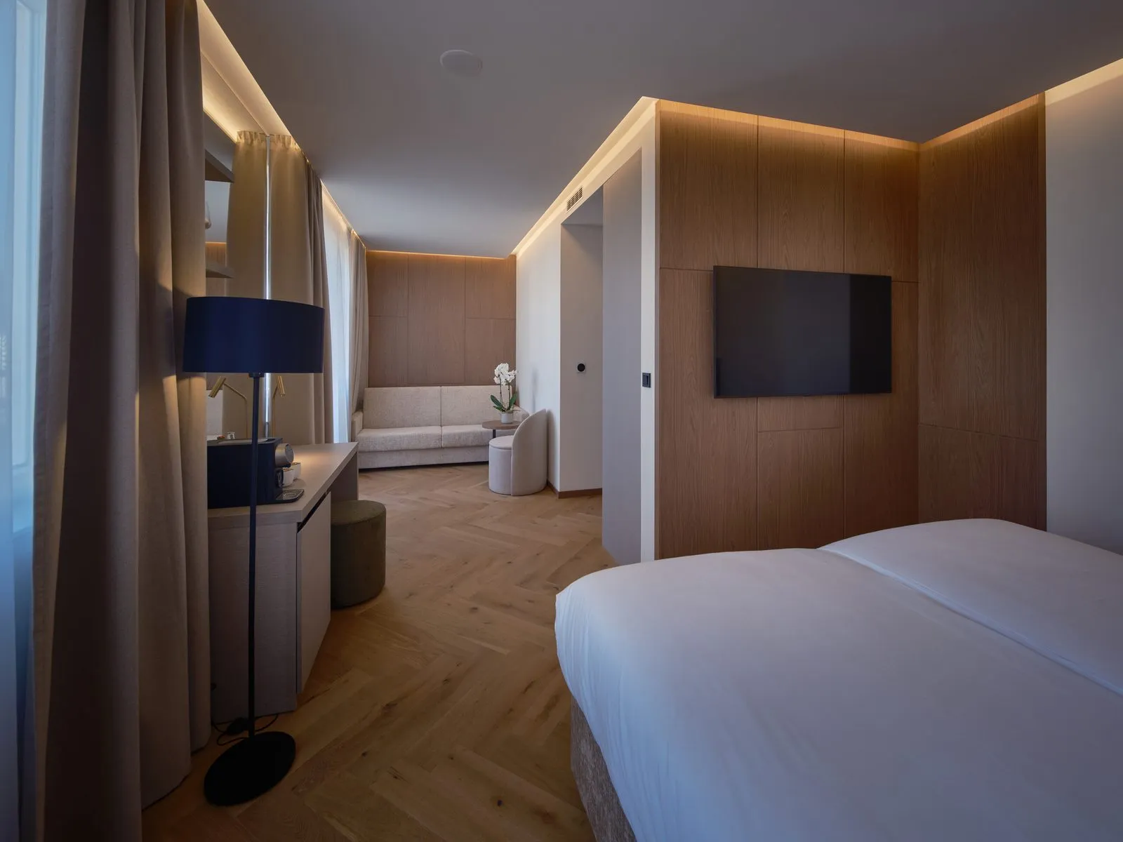 Guest room – The Benedict Boutique Hotel