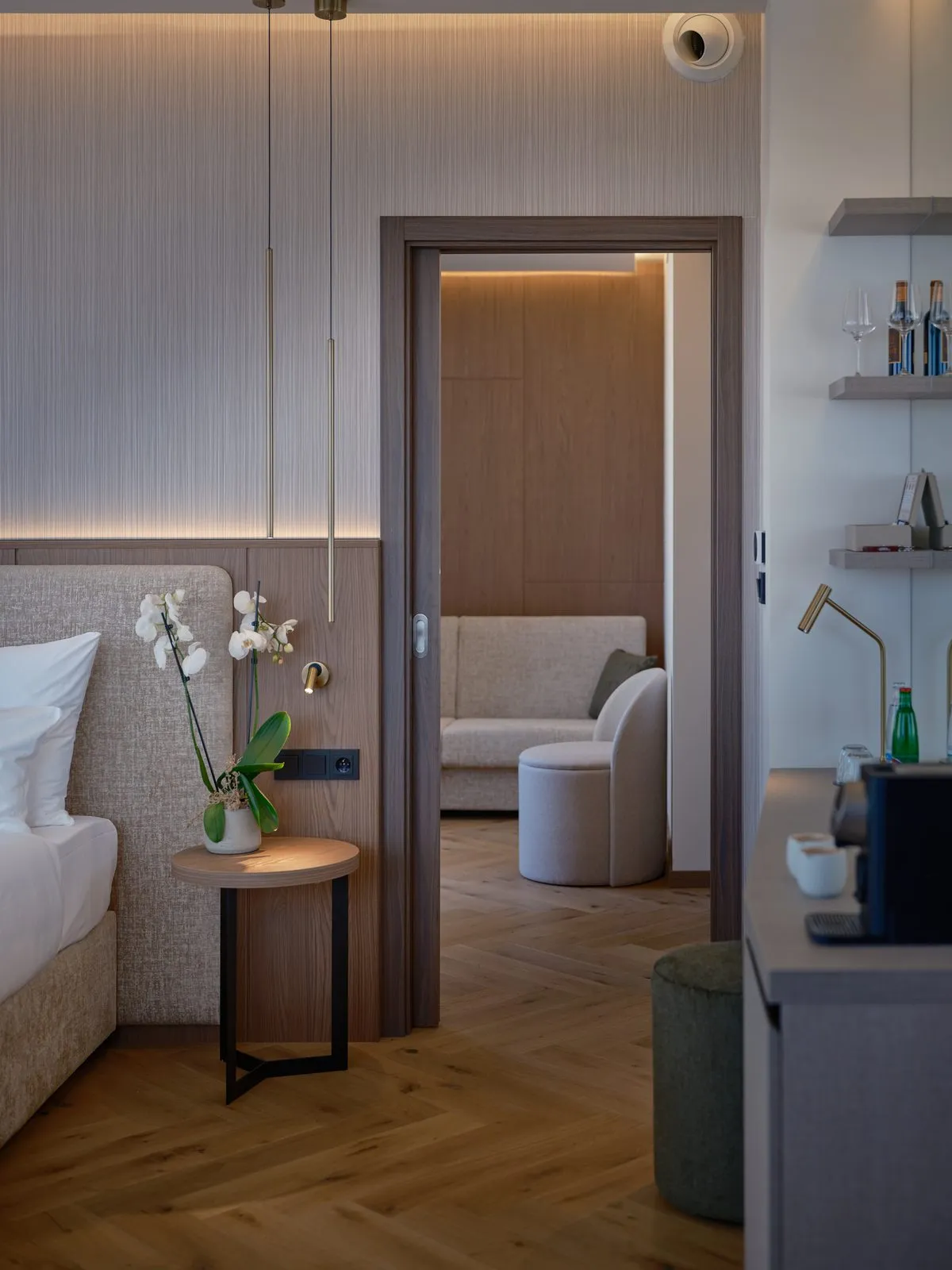 Guest room – The Benedict Boutique Hotel