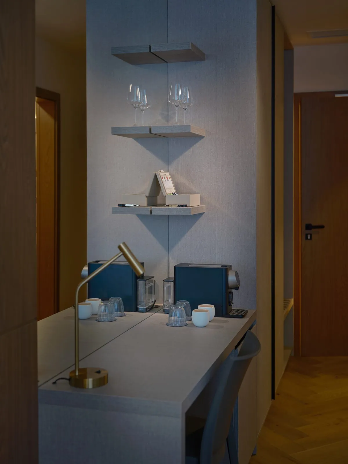 Desk in a guest room – The Benedict Boutique Hotel